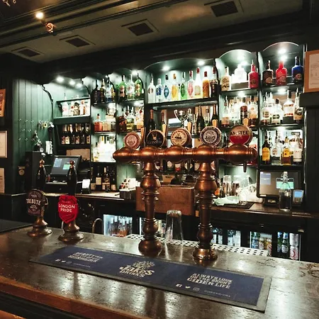 The Bull And The Hide Hotel